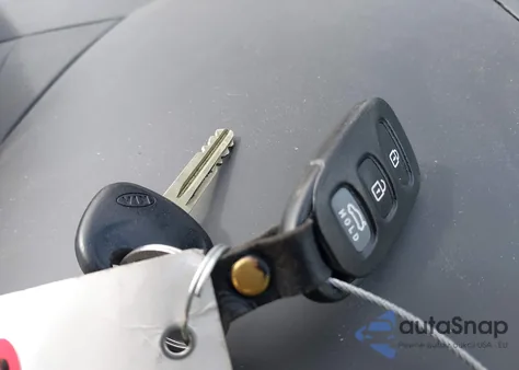 2013 Kia Forte Ex z USA, uszkodzony, nr VIN KNAFU4A26D5727719